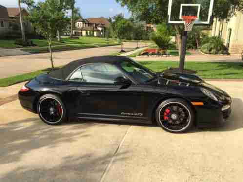 Porsche 911 GTS Cabriolet (2012)