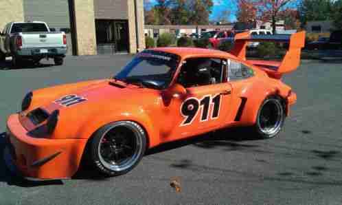 Porsche 911 RSR Race Car Factory (1976)