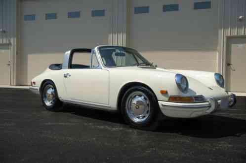 Porsche 912 Soft Window (1968)