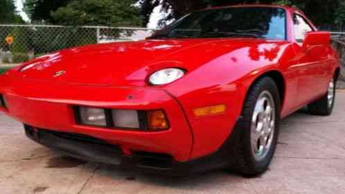 Porsche 928 GT (1982)