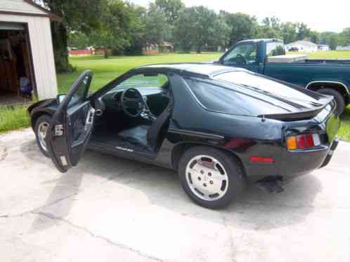 Porsche 928 (1985)