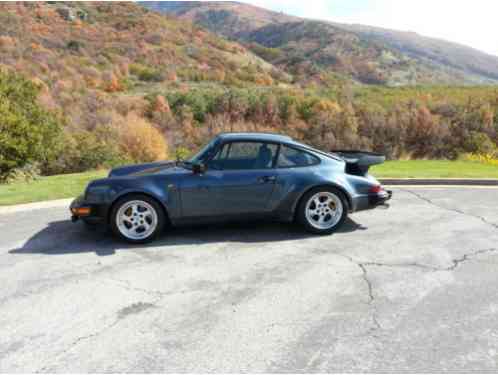 Porsche 930 (1982)