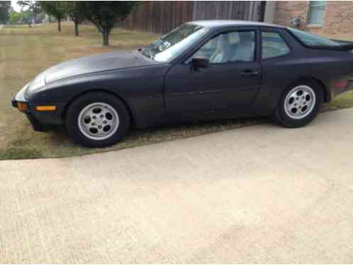 Porsche 944 (1987)