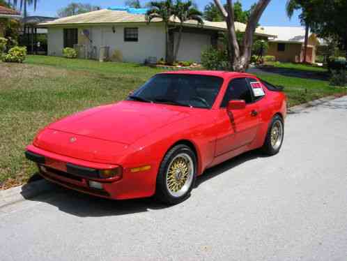 Porsche 944 (1988)