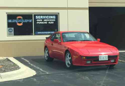 Porsche 944 (1987)