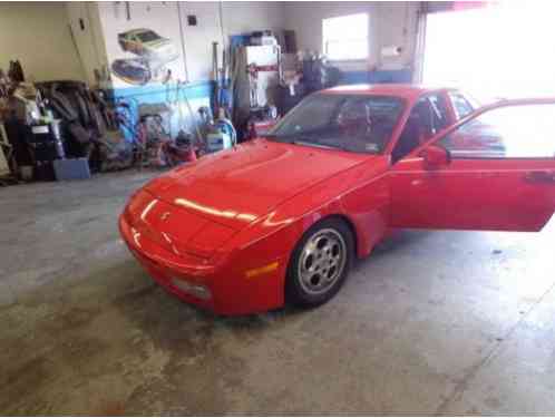 Porsche 944 S (1987)