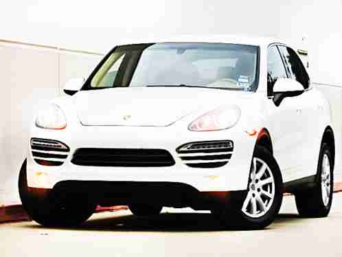 Porsche Cayenne Full Loaded (2011)