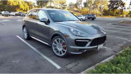 Porsche Cayenne GTS (2013)