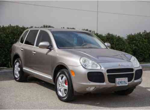 2004 Porsche Cayenne