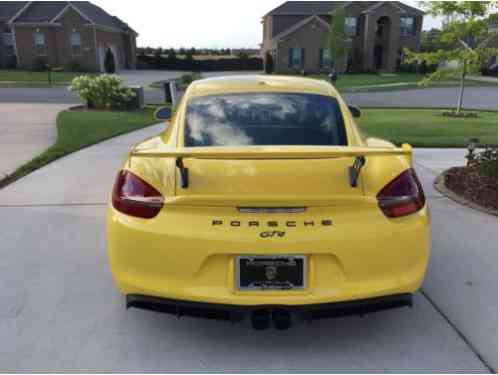 2016 Porsche Cayman GT4