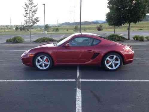 Porsche Cayman S (2008)