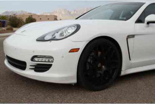 2012 Porsche Panamera