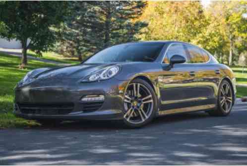 2013 Porsche Panamera HYBRID S