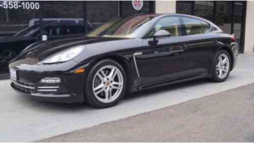 2013 Porsche Panamera Platinum Edition