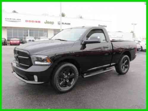 2015 Ram 1500 Dodge Ram 4WD Reg Cab 120. 5 Express