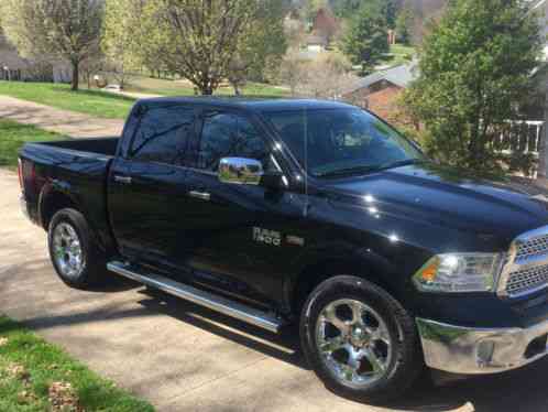 Ram 1500 laramie (2013)