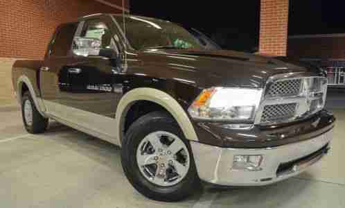 Ram 1500 LARAMIE 5. 7L HEMI CREW (2011)