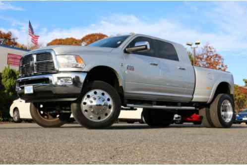 Ram 3500 Laramie (2011)