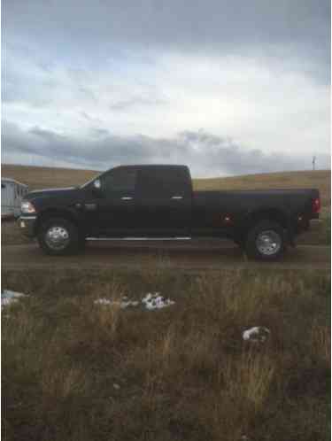 Ram 3500 Laramie (2012)