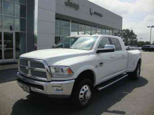 Ram 3500 LONGHORN (2015)