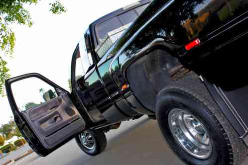 Ram 3500 SLT Dually (1997)