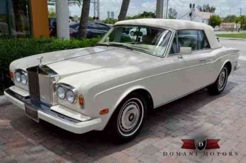 Rolls-Royce Corniche (1990)