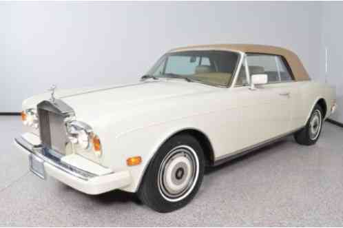 Rolls-Royce Corniche Convertible (1989)