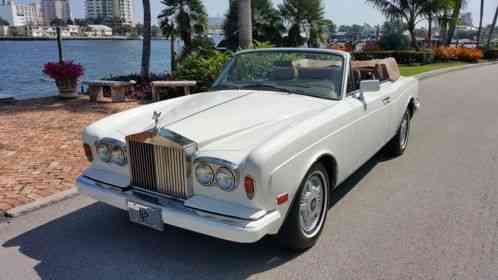 Rolls-Royce Corniche (1988)