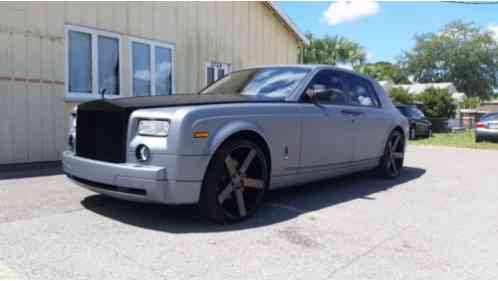 Rolls-Royce Phantom (2005)