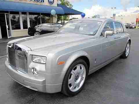 Rolls-Royce Phantom (2006)