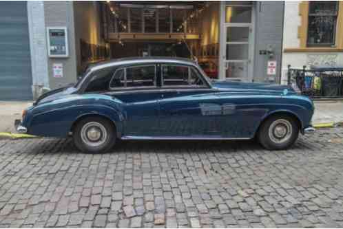 Rolls-Royce Silver Cloud (1963)