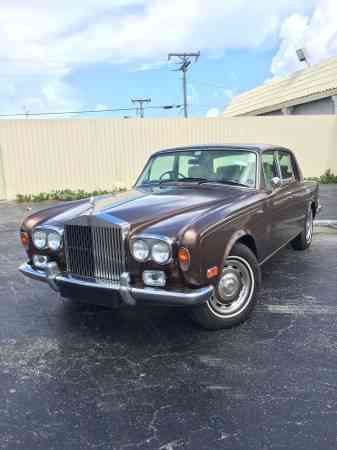 Rolls-Royce Silver Shadow (1976)