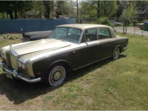 Rolls-Royce Silver Shadow (1969)