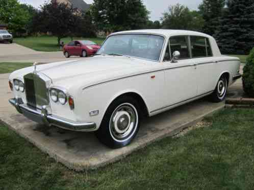 Rolls-Royce Silver Shadow (1974)