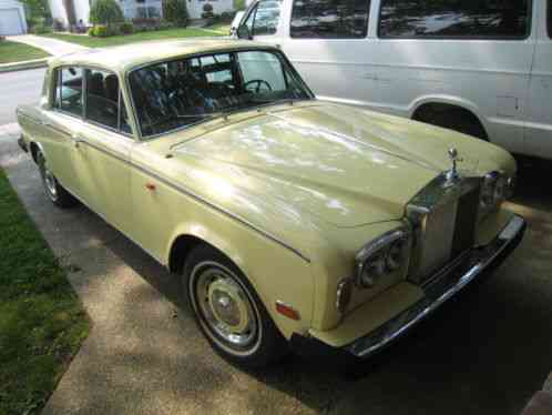 Rolls-Royce Silver Shadow (1976)