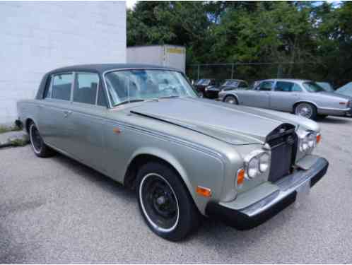 1976 Rolls-Royce Silver Shadow