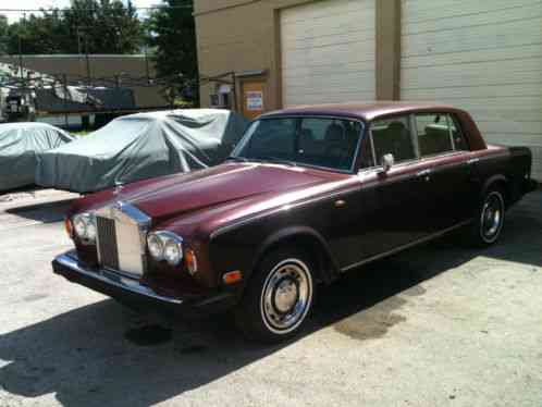 Rolls-Royce Silver Shadow (1976)