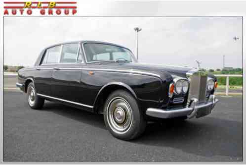 Rolls-Royce Silver Shadow Sedan (1967)