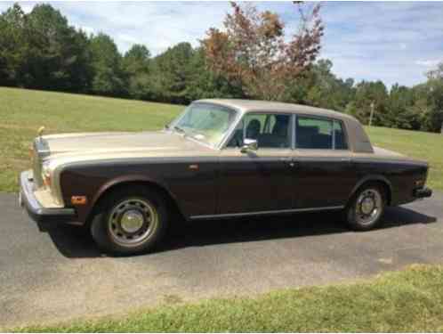 Rolls-Royce Silver Shadow Sedan (1978)