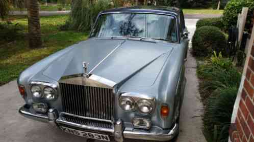 Rolls-Royce Silver Shadow (1975)