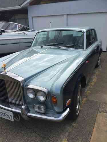 Rolls-Royce Silver Shadow Standard (1975)