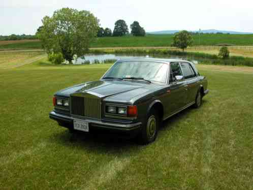 1988 Rolls-Royce Silver Spirit/Spur/Dawn