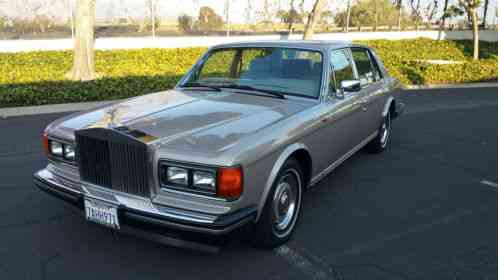 1989 Rolls-Royce Silver Spirit/Spur/Dawn