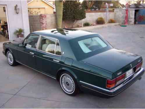 1997 Rolls-Royce Silver Spirit/Spur/Dawn Mulliner Park Ward