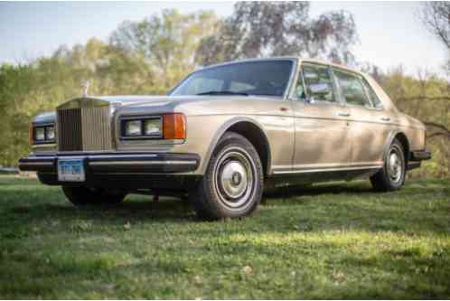 Rolls-Royce Silver Spirit/Spur/Dawn (1982)