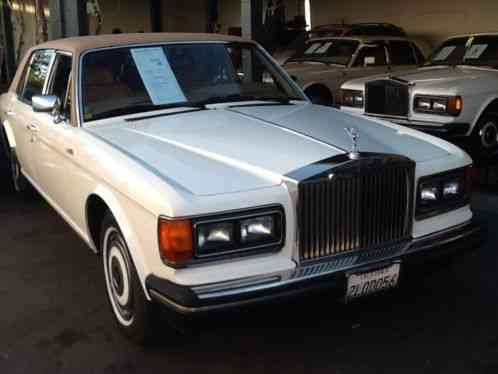 Rolls-Royce Silver Spirit/Spur/Dawn (1988)