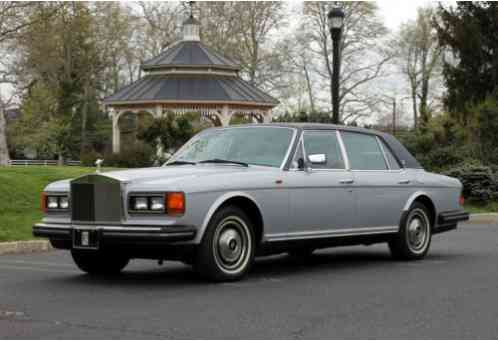 Rolls-Royce Silver Spirit/Spur/Dawn (1985)