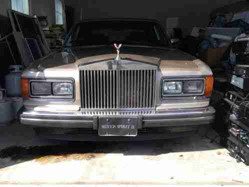 1991 Rolls-Royce Silver Spirit/Spur/Dawn spirit 11