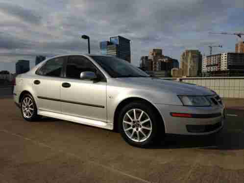 2005 Saab 9-3 2. 0L TURBO 6SPEED MANUAL LEATHER MOONROOF TX VEHIC