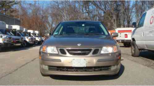 Saab 9-3 (2004)